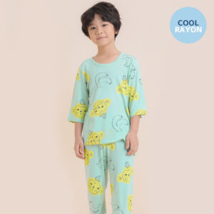 ชุดนอนเด็ก เสื้อผ้าเด็ก Unifriend Thailand รุ่น22ss/Cool Rayon-Monkey banana7