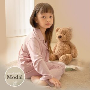 ชุดนอนเด็กแขนขายาว Unifriend Thailand รุ่น 22fw/famModal Children Pink