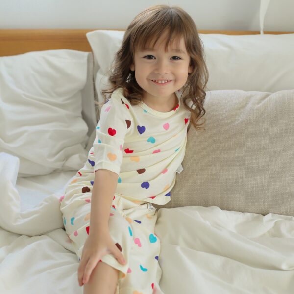 เสื้อผ้าเด็ก ชุดความยาว7ส่วน Colorful Heart