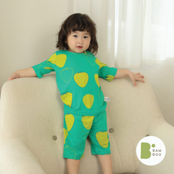 เสื้อผ้าเด็ก ชุดความยาว7ส่วน Strawberry (Green)