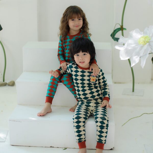 ชุดนอนเด็กแขนยาวขายาว 23fw/Winter Bell (Red)