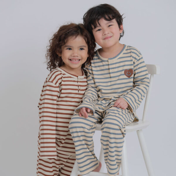 ชุดนอนเด็กผ้านุ่ม 24fw/Peach Warm Mini Heart (Brown)
