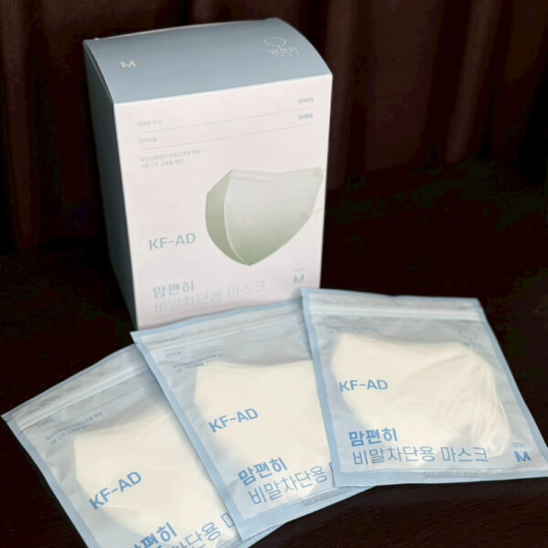 ฟกฟฏ หน้ากากอนามัยนำเข้าจากเกาหลี 𝗠𝗢𝗠𝗣𝗬𝗘𝗢𝗡𝗛𝗜 Comfortable Droplet-Blocking KF-AD Mask
